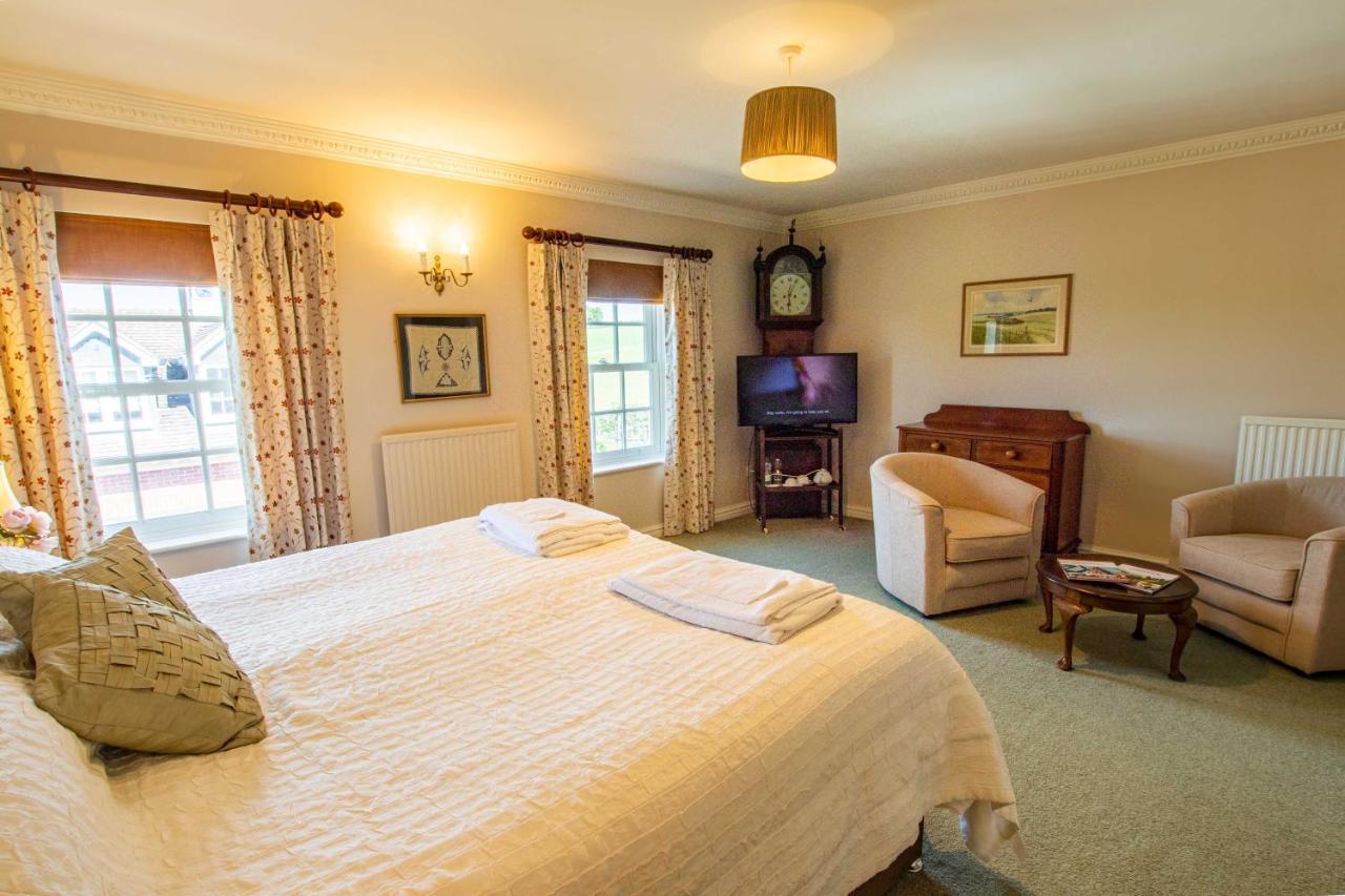 Austons Down Farm B&B Claverdon Екстер'єр фото