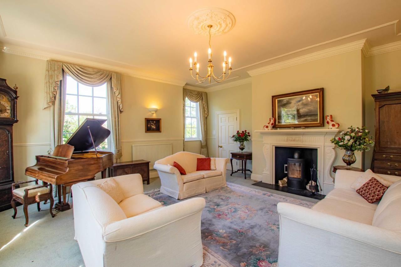 Austons Down Farm B&B Claverdon Екстер'єр фото
