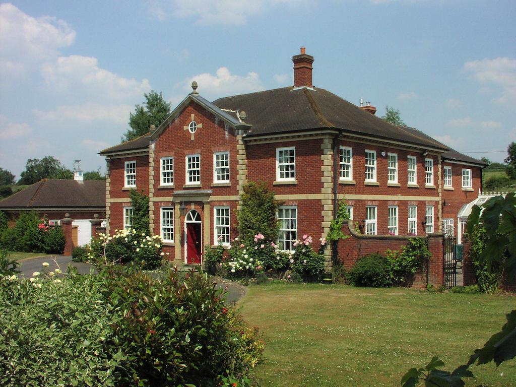 Austons Down Farm B&B Claverdon Екстер'єр фото